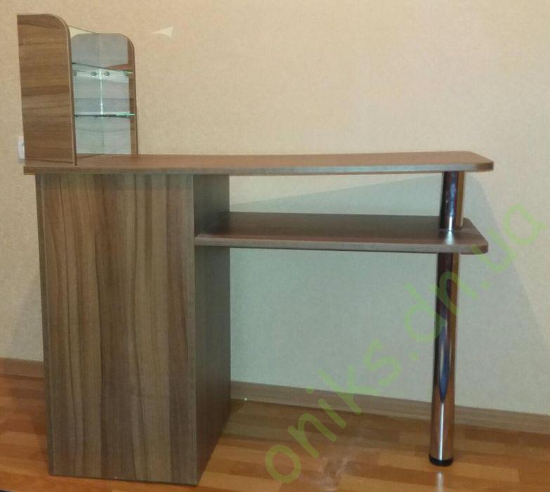 Маникюрный стол в Донецке
