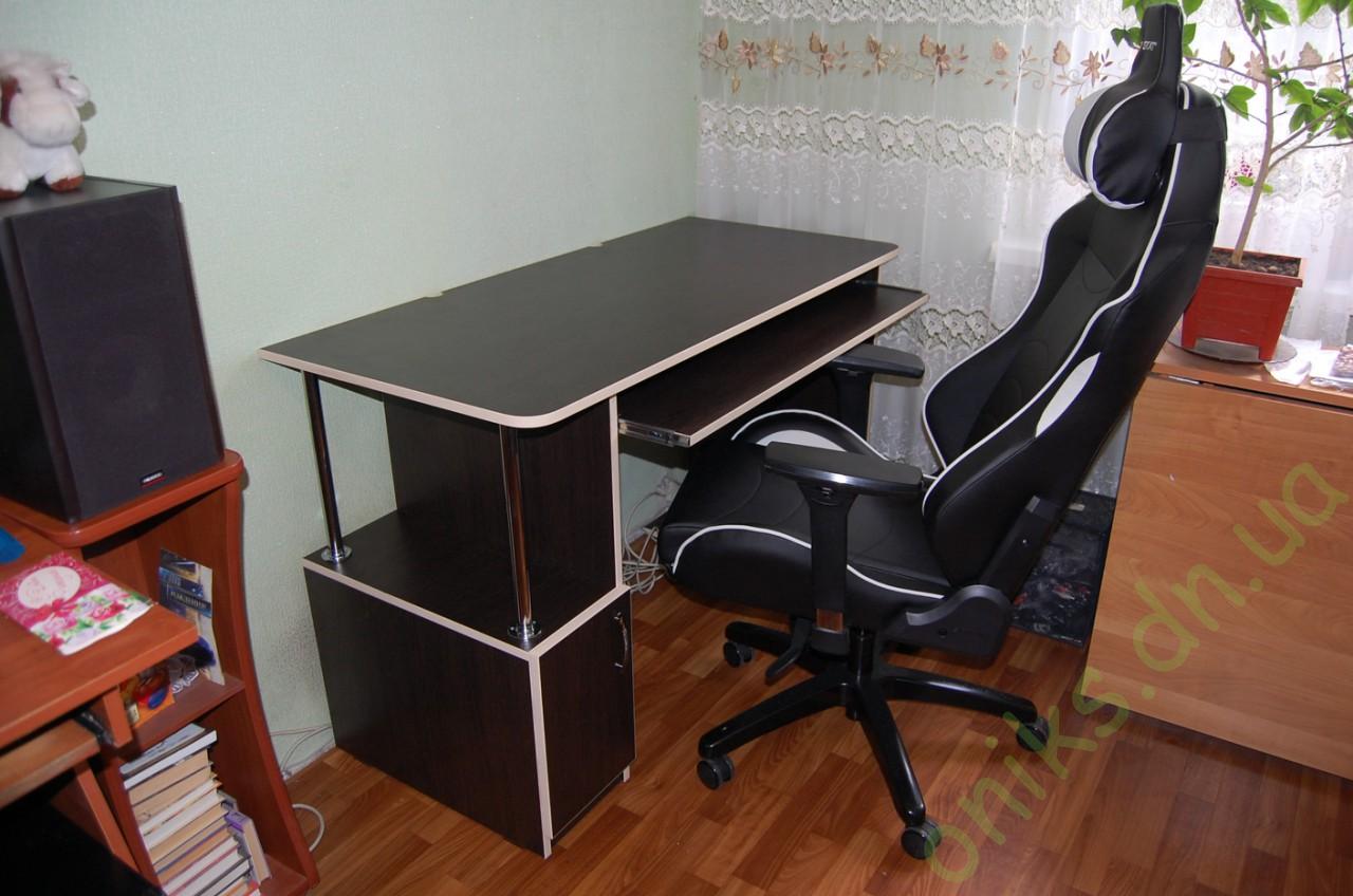 Компьютерный стол в Донецке