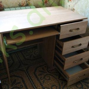 Купить однотумбовый письменный стол с четырьмя ящиками и выдвижной полкой под клавиатуру в Донецке